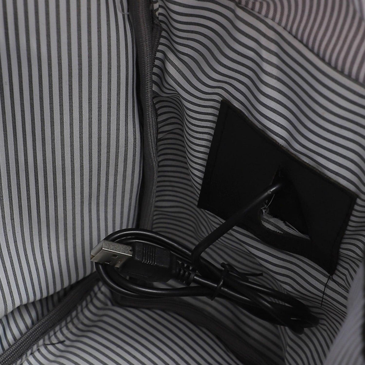Colorful Backpack with Strong cable for mobile charging. Fashionpyramid