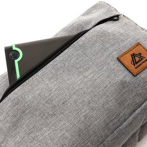 Handbag  has Front pocket for  your quick Stuff. Fashionpyramid