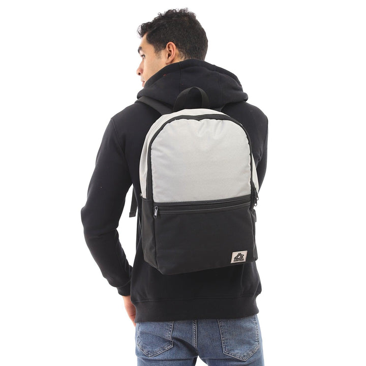 Colorful Backpack is particularly popular among  teenagers. Fashionpyramid