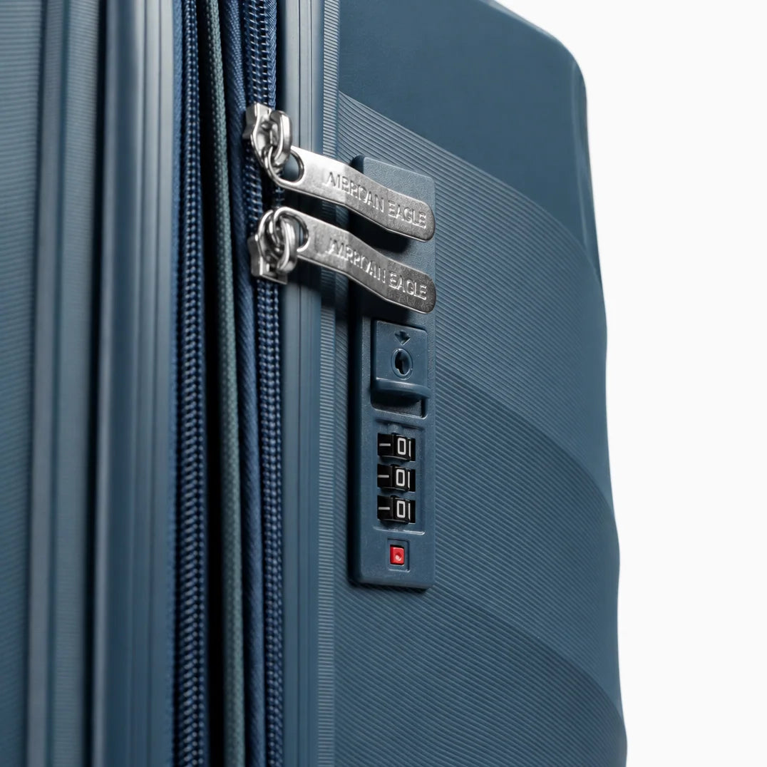 Fashion Pyramid Explore Trolley in blue – combination lock and zipper pulls close-up