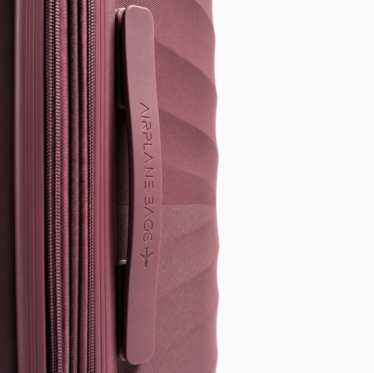 Fashion Pyramid Explore Trolley in rose – side carry handle close-up