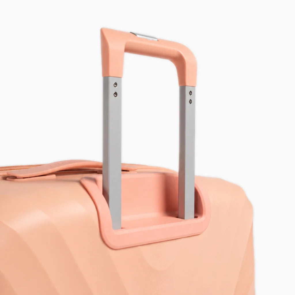 Fashion Pyramid Explore Trolley in salmon – aluminium telescopic handle close-up