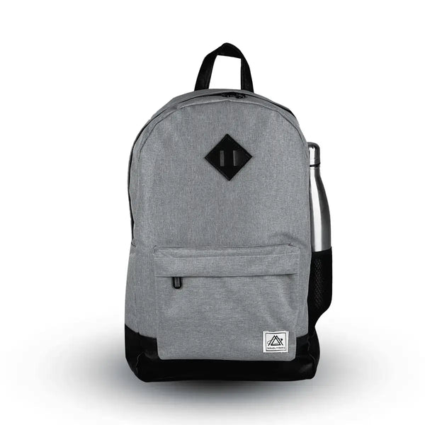 FashionPyramid school backpack with multiple pockets and compartments.