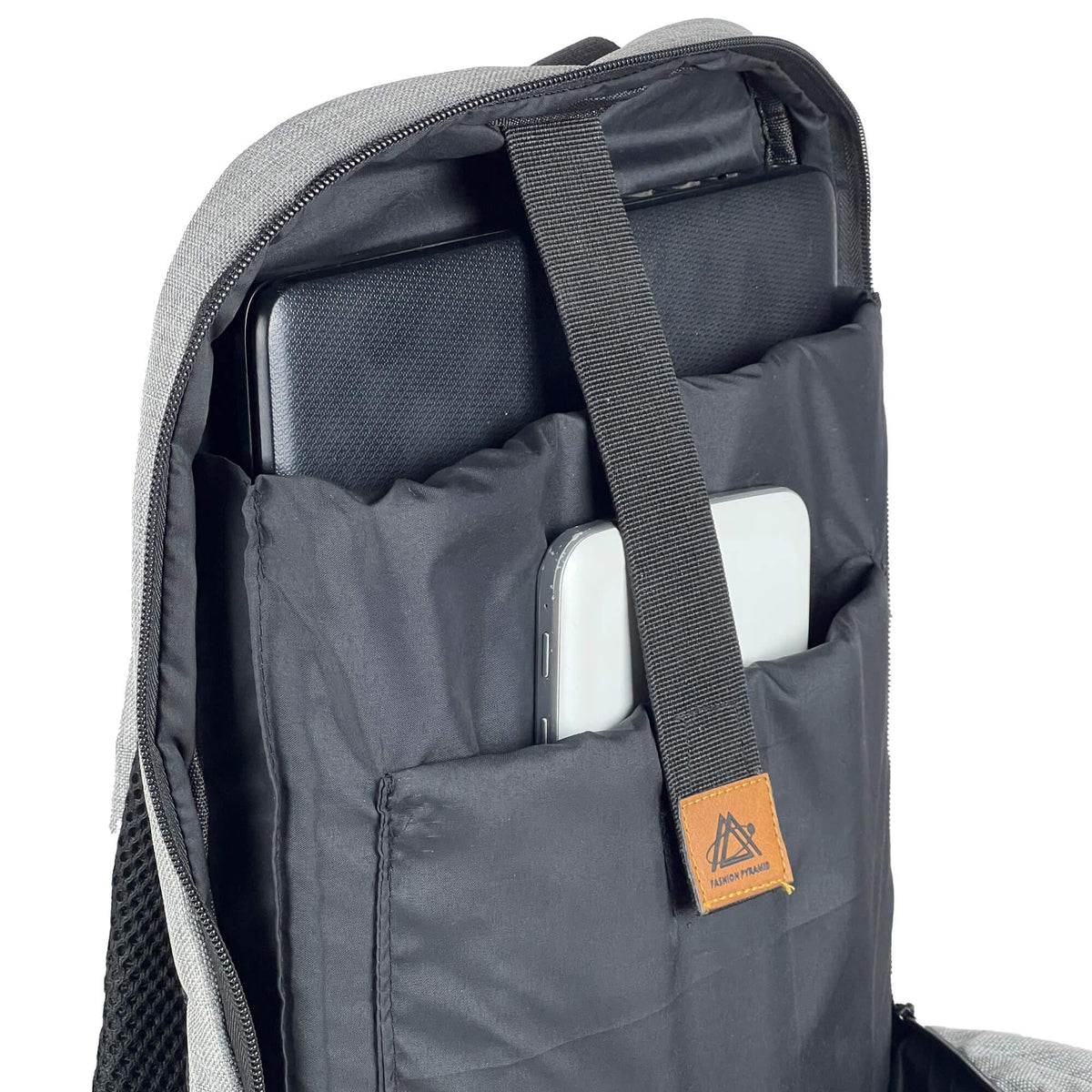 a padded anti-shock seat can protect your device from damage.
