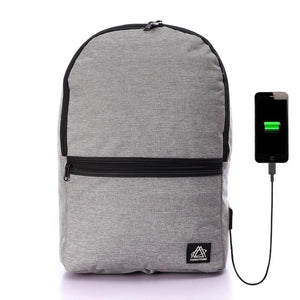 شنطة الظهر colorful مع مخرج usb لشحن الموبايل -سوستة اسود - اللون رمادى - Fashionpyramid