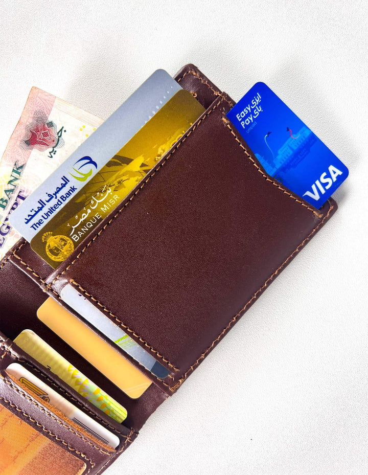 Slim Wallet With Genuine leather material choose one that best suits your needs. Fashionpyramid
