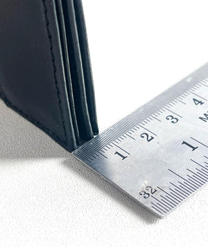 Slim Wallet Suitable for your day while providing practical storage for your essential items. Fashionpyramid